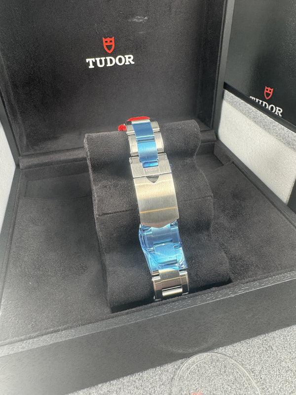 Tudor Black Bay 58 (79030B) - Biel Watches