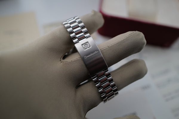 Omega Speedmaster Day-Date (Ref. 3521.30) - Biel Watches