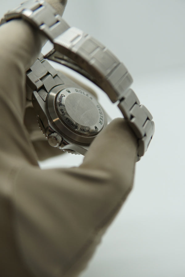 Rolex Sea-Dweller (ref. 16660) - Biel Watches