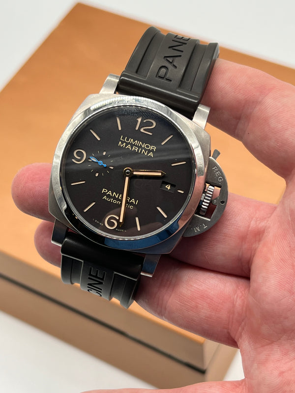 Panerai Luminor 1950 3-Days 44mm - Biel Watches