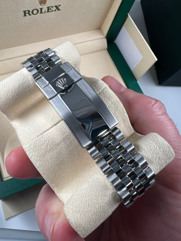 Rolex GMT Master II “Batgirl” (Ref 126710BLNR) - Biel Watches