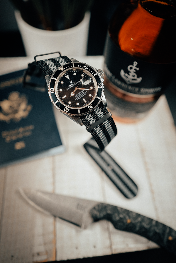 Rolex Submariner "Spider Dial" (ref 168000) - Biel Watches