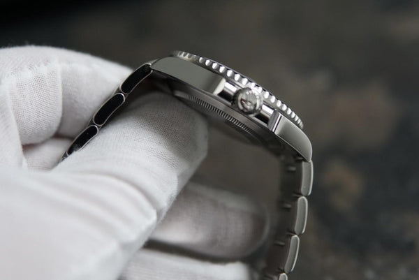 Rolex Submariner "Starbucks" (Ref 126610LV) - Biel Watches