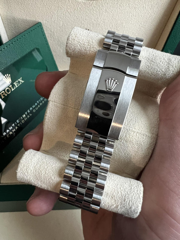 Rolex Datejust 41 - Black Stick Dial (Ref 126334) - Biel Watches