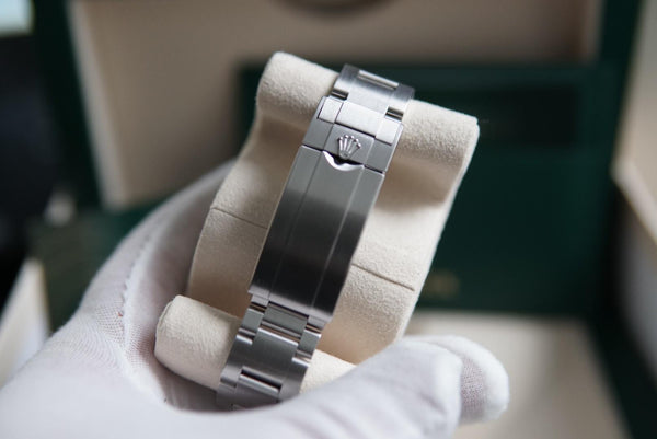 Rolex Submariner "Starbucks" (Ref 126610LV) - Biel Watches