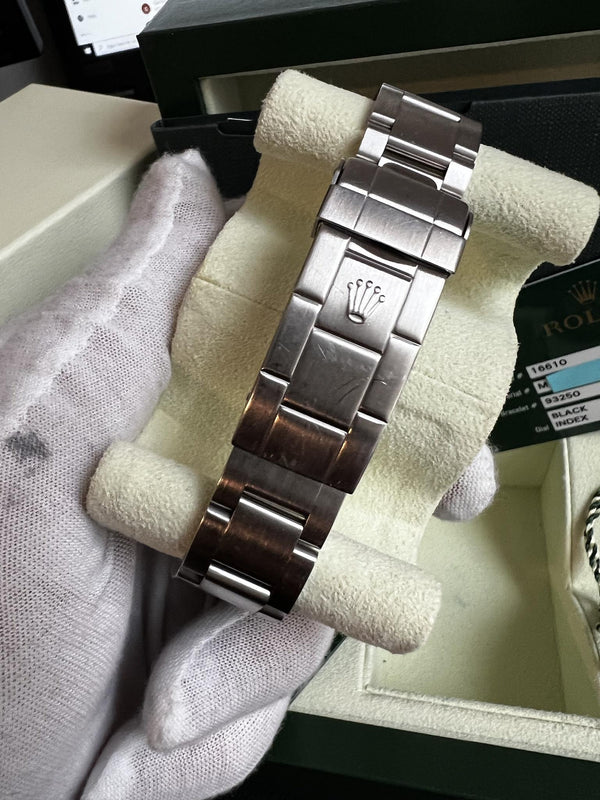 Rolex Submariner Date (Ref 16610) - Biel Watches