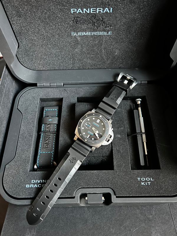 Panerai Submersible 42mm - Biel Watches