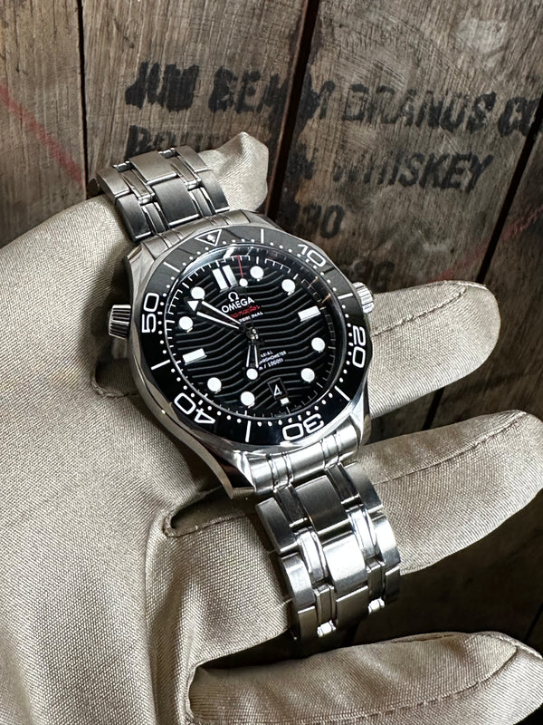 Omega Seamaster 300m Professional Diver (Black) - Biel Watches