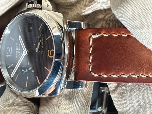Panerai Luminor Marina GMT (PAM01537) | 42mm Steel, Black Dial | Pre-Owned
