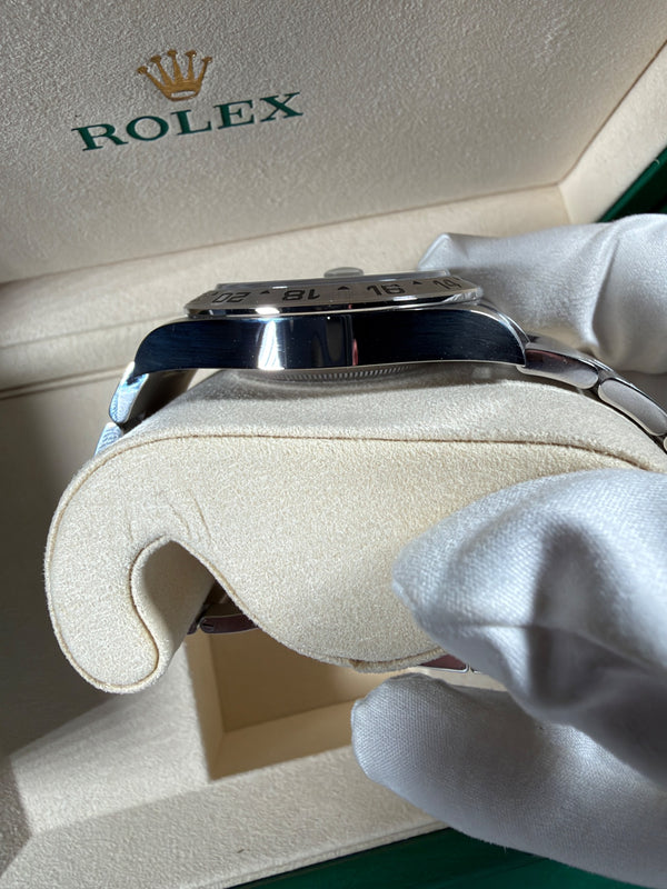 Rolex Explorer II (226570) | 42mm Steel | Pre-Owned